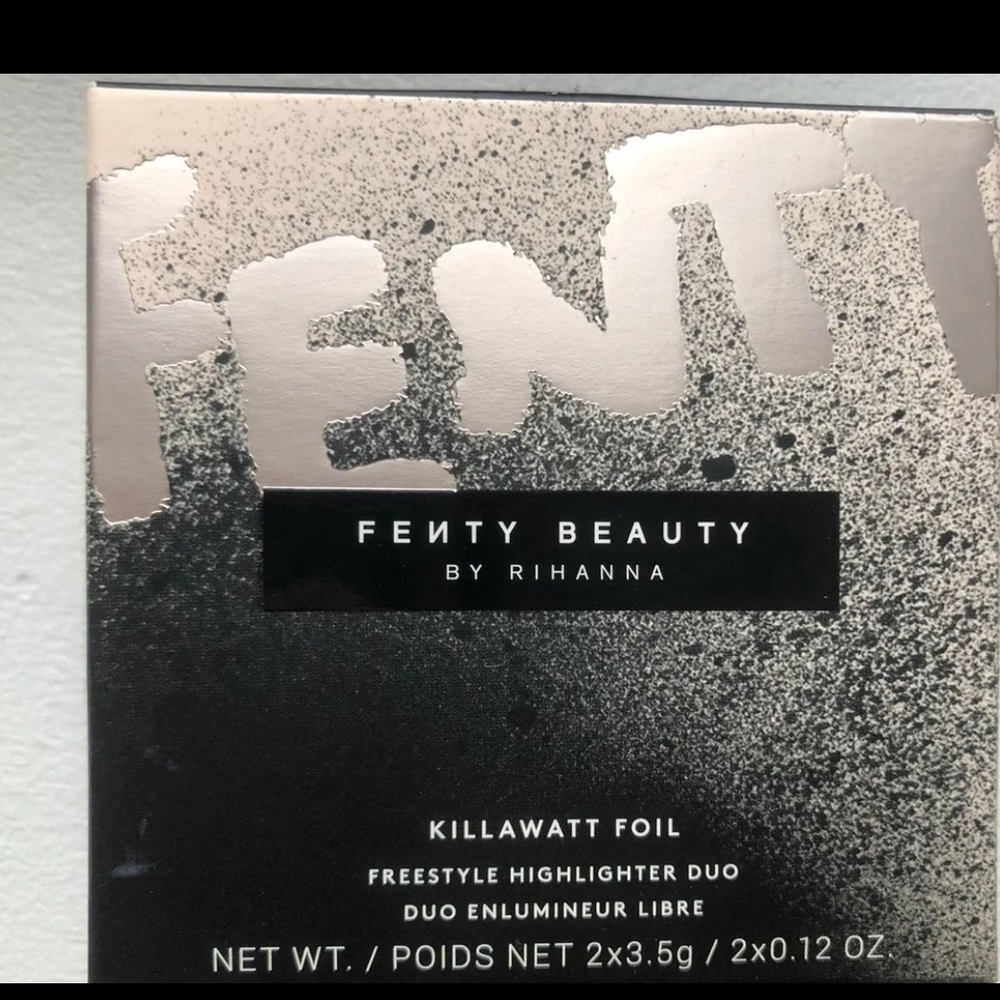 Fenty highlighter and duo with shimmer